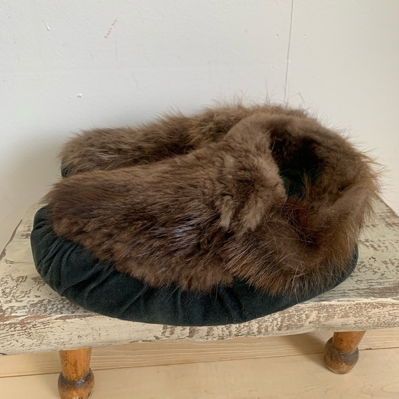 Handmade Leather and Fur Moccasins-Cozy - Picture 5 of 15